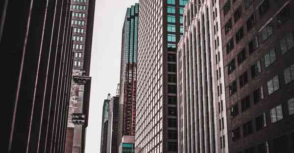 怎样制作动画视频几个人对话