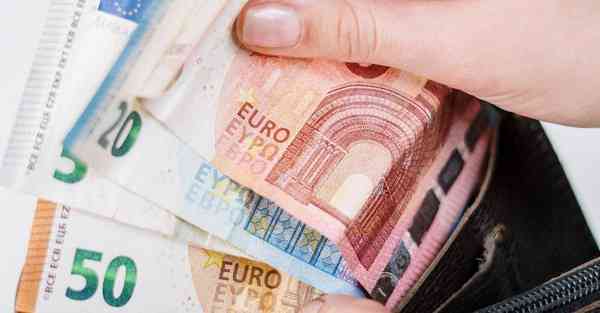 3d人物动画怎么制作