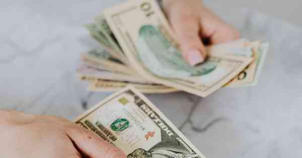 定格动画章制作_定格动画小美吃美食