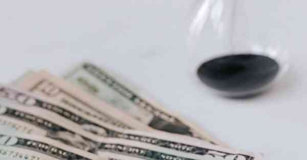 如何制作小汽车手工_如何制作小汽车手工教程