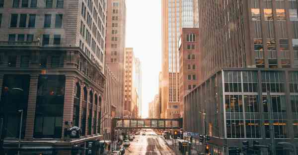 制作一个动画人物_制作一个动物冬眠的故事绘本